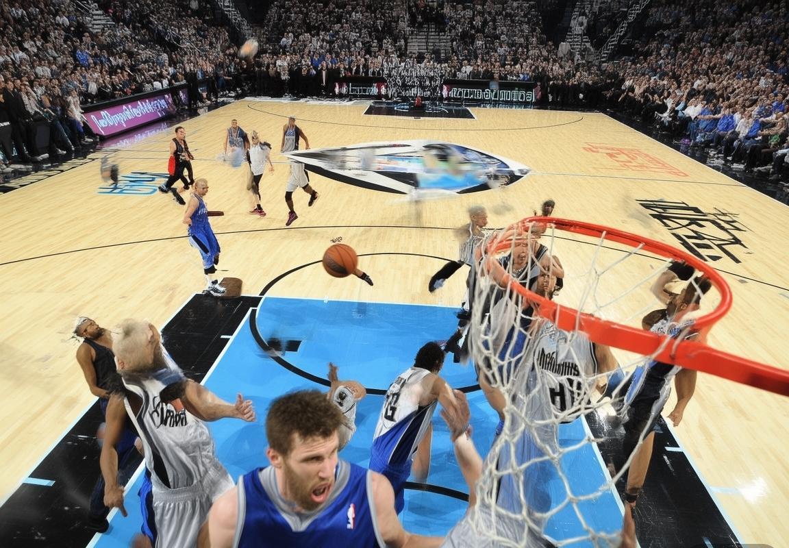 2015年季后赛：小牛VS马刺经典对决回顾