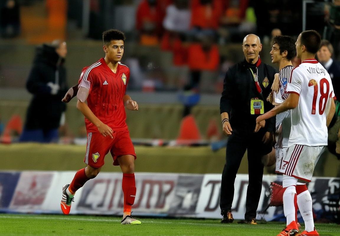 瓜迪奥拉欧冠逆转秘籍：换人策略深度解析(图2)